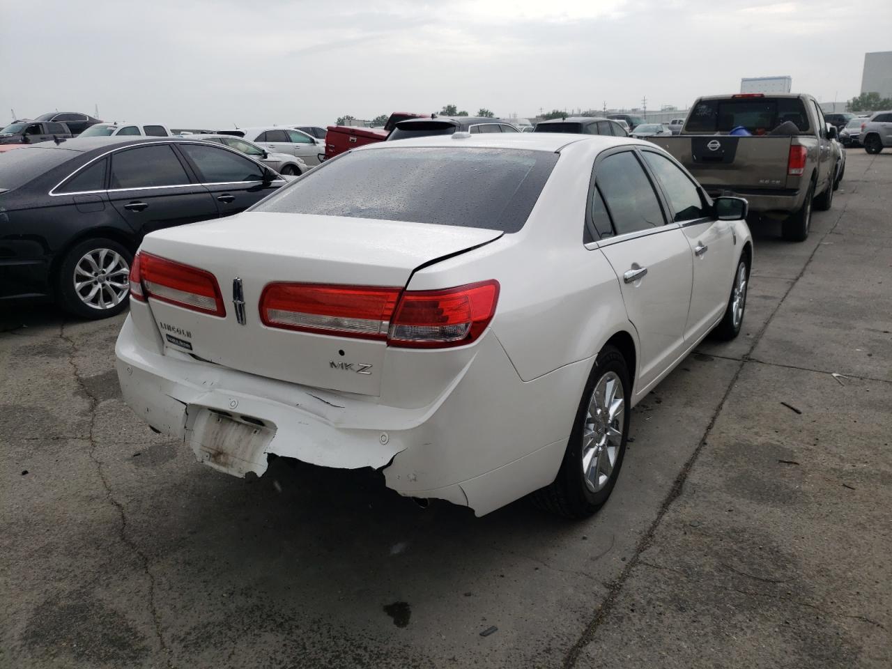 Photo 4 from auction – 2011 LINCOLN MKZ with VIN 3LNHL2GC6BR750913