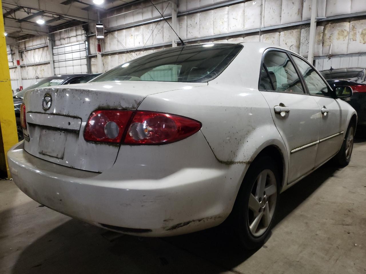 Photo 4 from auction – 2004 MAZDA 6 I with VIN 1YVFP80C945N31442