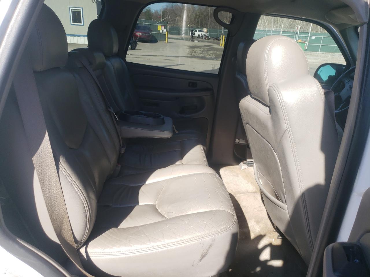 Photo 6 from auction – 2004 GMC YUKON with VIN 1GKEK13Z74R105690