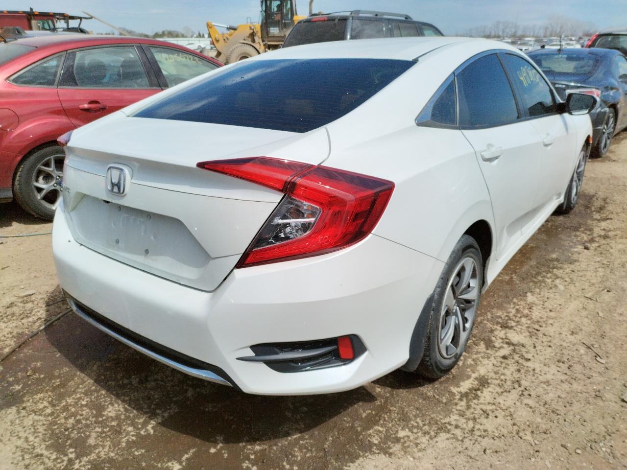 Zdjęcie 4 z aukcji – 2019 HONDA CIVIC LX z VIN 19XFC2F69KE020797