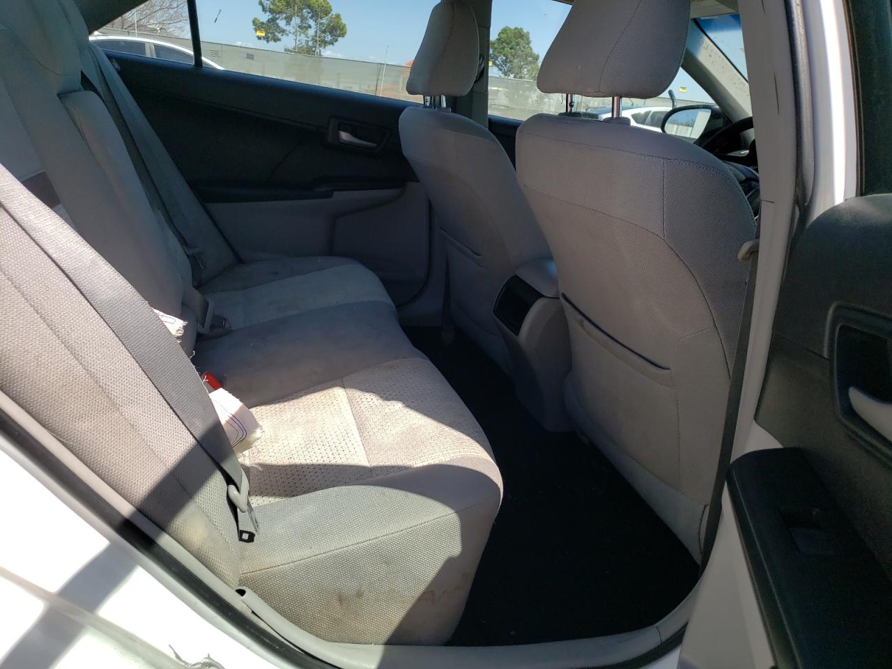 Photo 6 from auction – 2012 TOYOTA CAMRY BASE with VIN 4T1BF1FK5CU565990