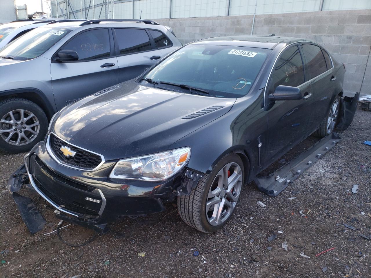 Photo 2 from auction – 2017 CHEVROLET SS with VIN 6G3F25RW0HL303107