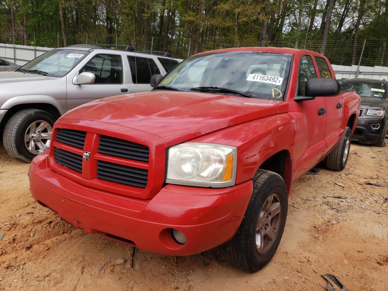 Photo 2 from auction – 2006 DODGE DAKOTA QUA with VIN 1D7HE48J16S556703