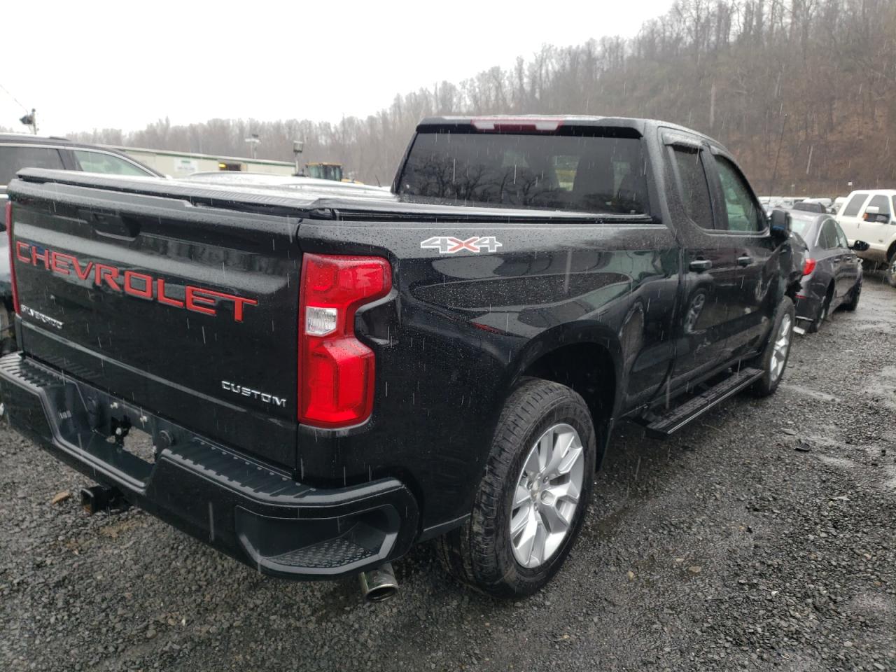 Photo 4 from auction – 2020 CHEVROLET SILVERADO with VIN 1GCRYBEH4LZ222387