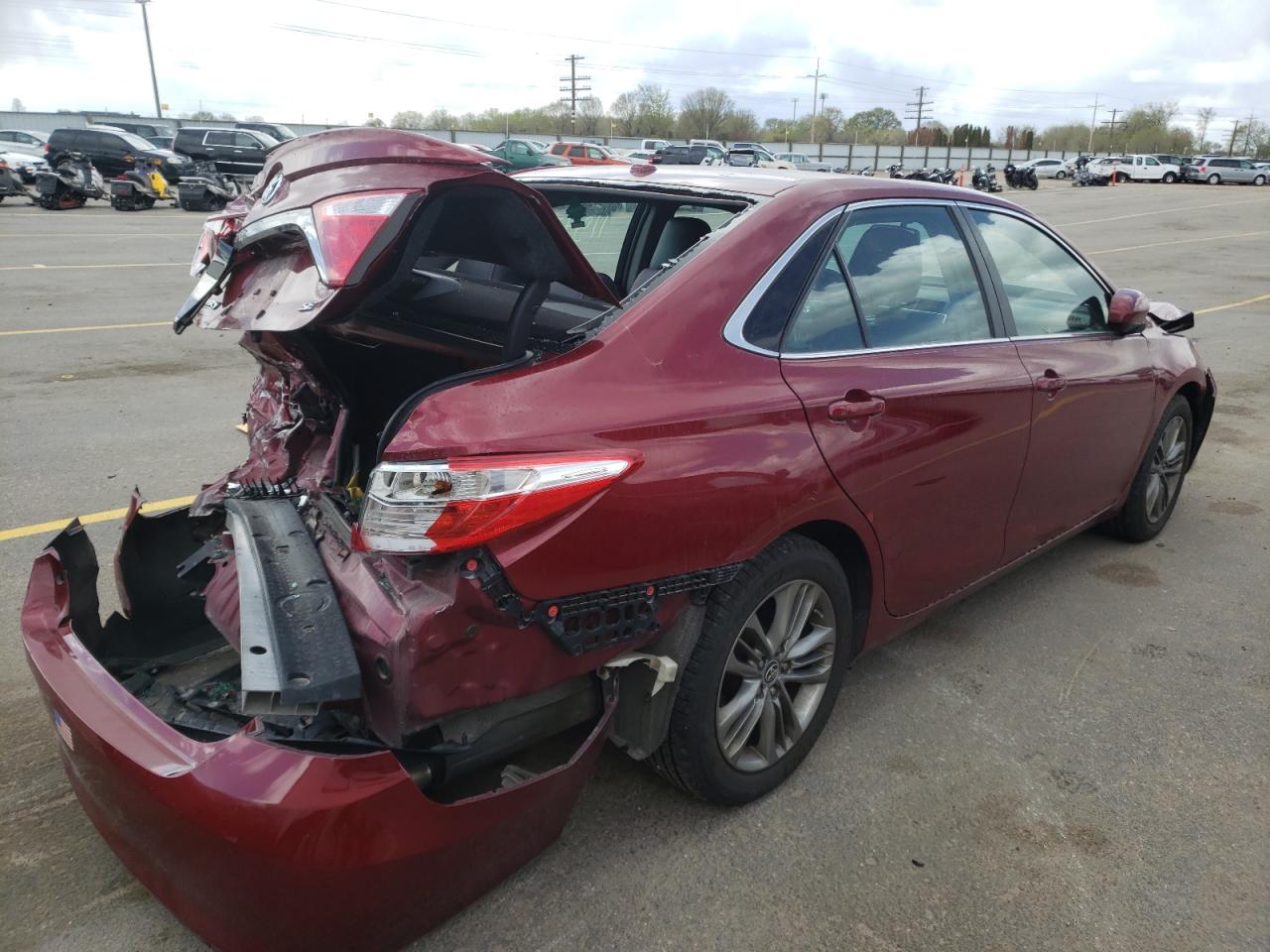 Photo 4 from auction – 2015 TOYOTA CAMRY LE with VIN 4T1BF1FK8FU887642