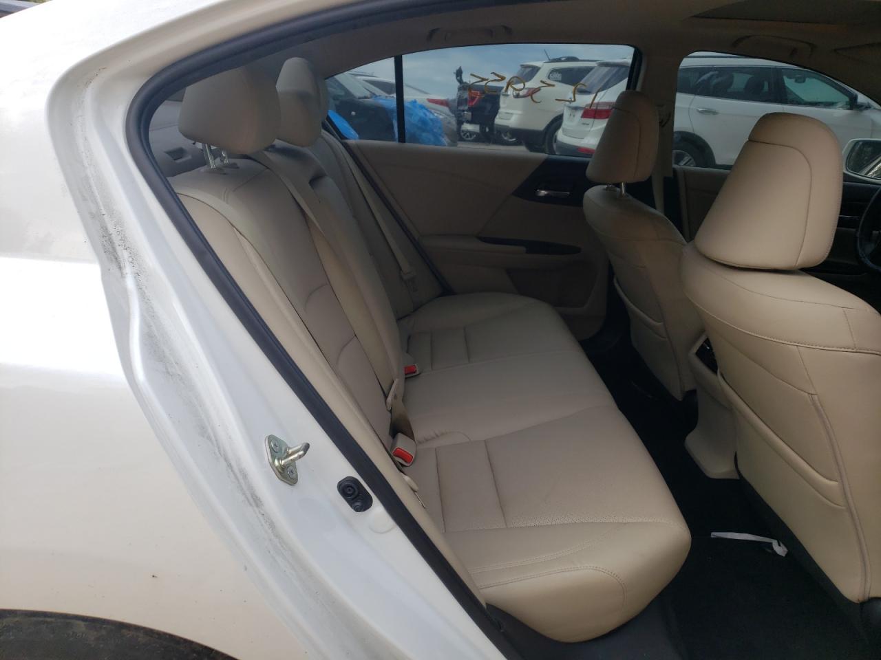 Photo 6 from auction – 2015 HONDA ACCORD EXL with VIN 1HGCR2F80FA014867