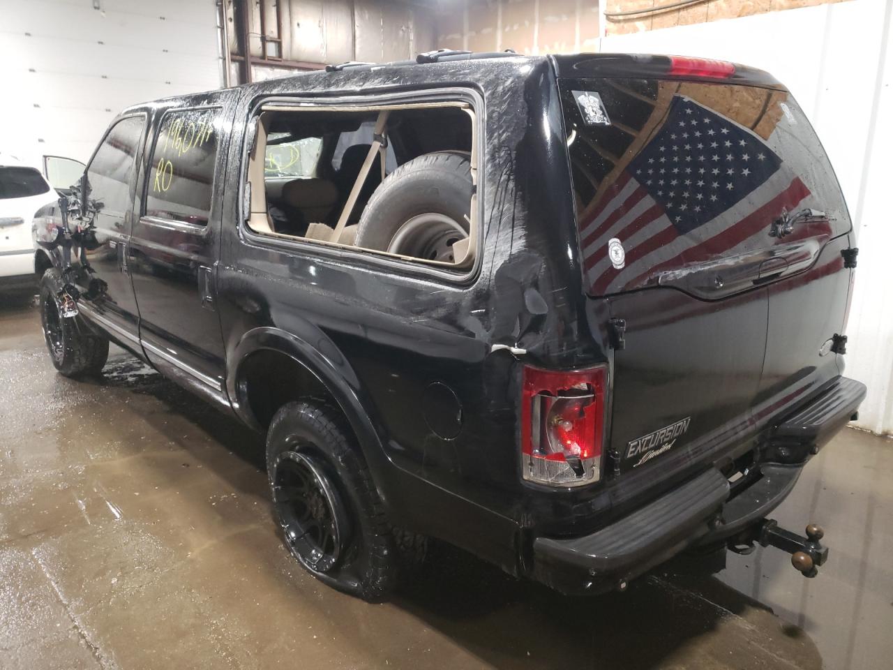 Photo 3 from auction – 2005 FORD EXCURSION with VIN 1FMNU43S45ED40157