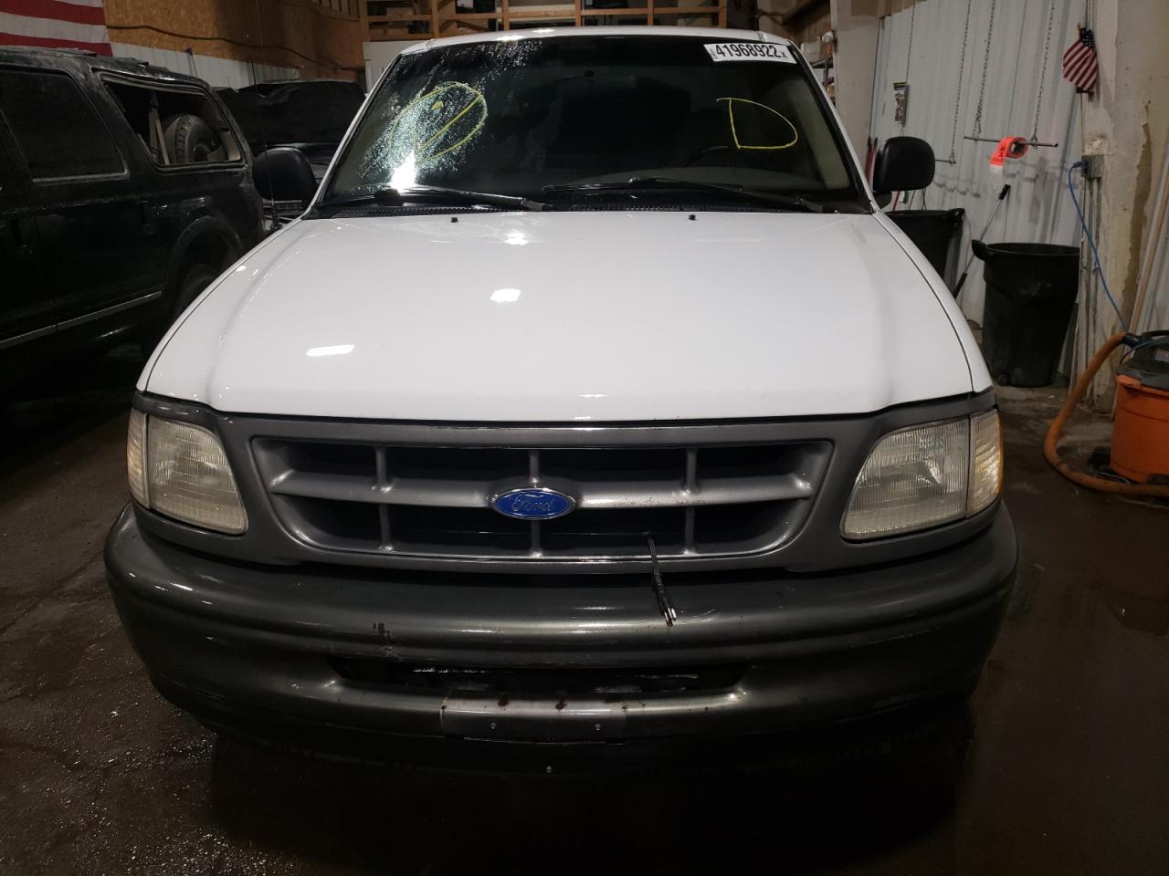 Photo 9 from auction – 1997 FORD F150 with VIN 1FTDF1721VNC95570
