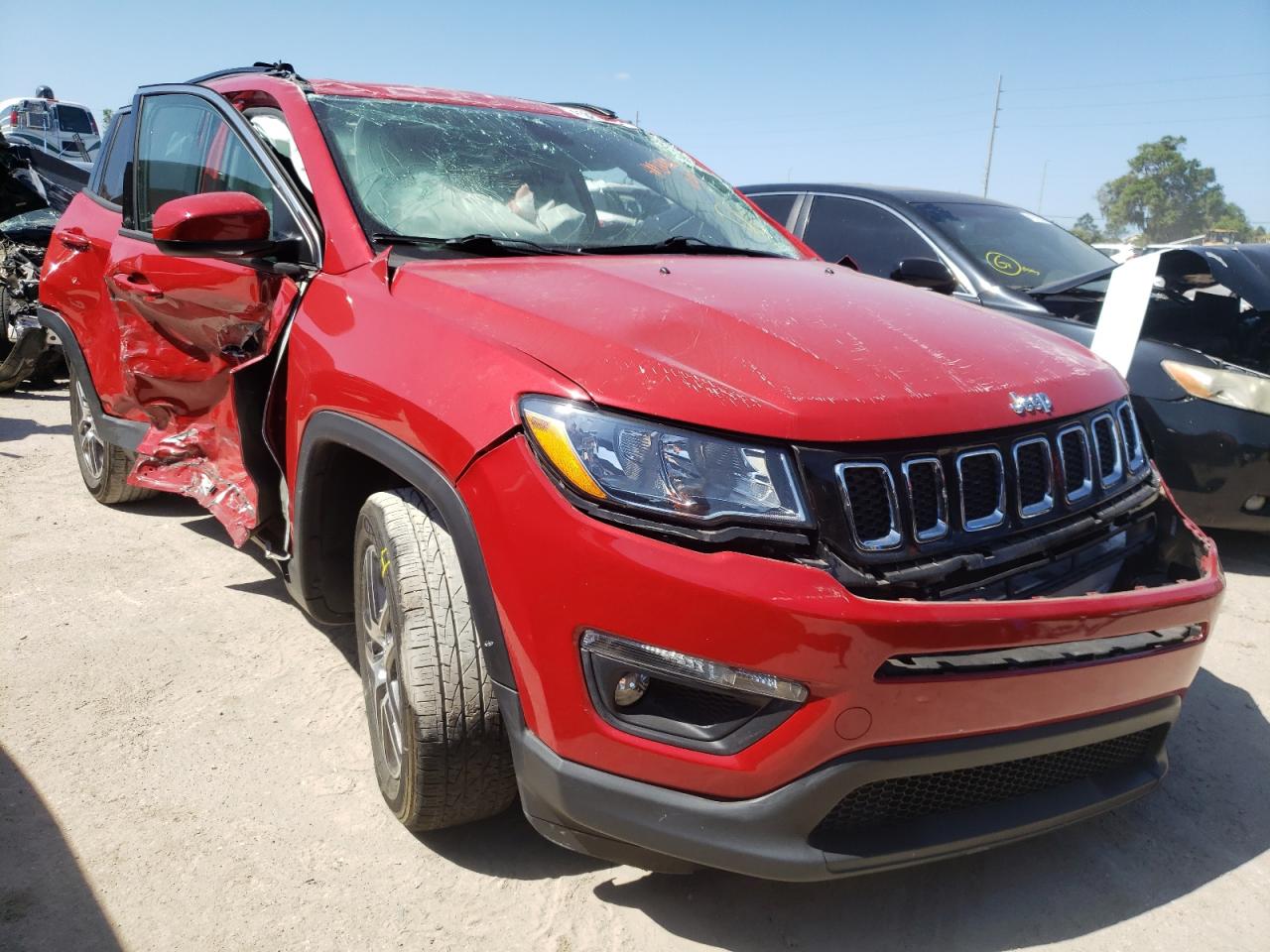 JEEP COMPASS LA 2020 with VIN 3C4NJCBB0LT154797 - Photo from auction