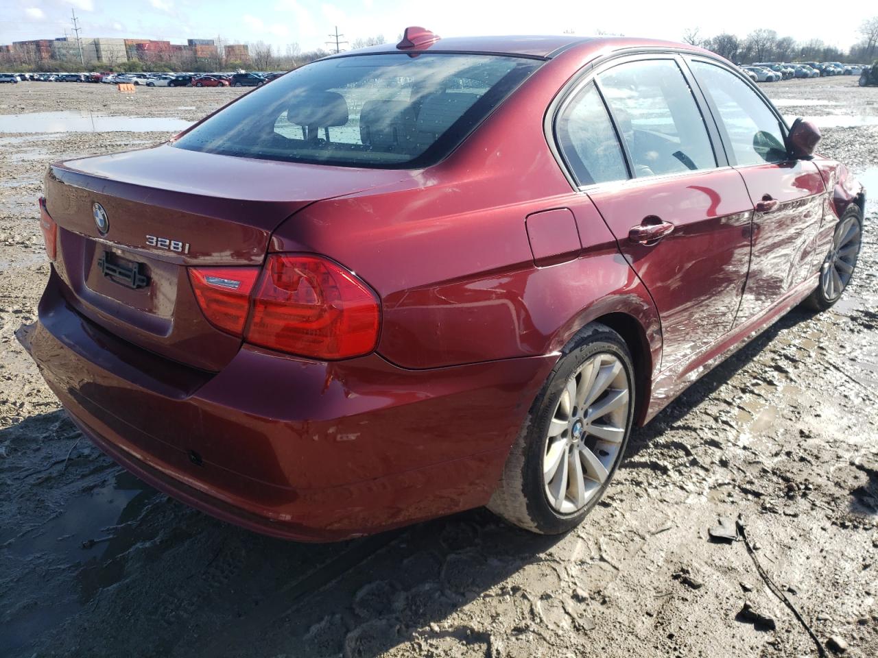 Foto 4 de la subasta – 2011 BMW 328 XI con VIN WBAPK7C51BF196150