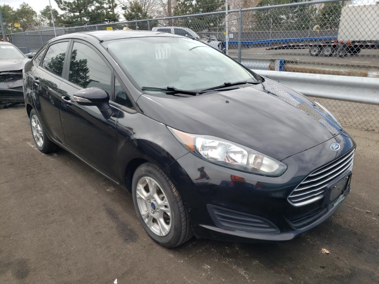 FORD FIESTA SE 2014 with VIN 3FADP4BJ2EM220552 - Photo from auction