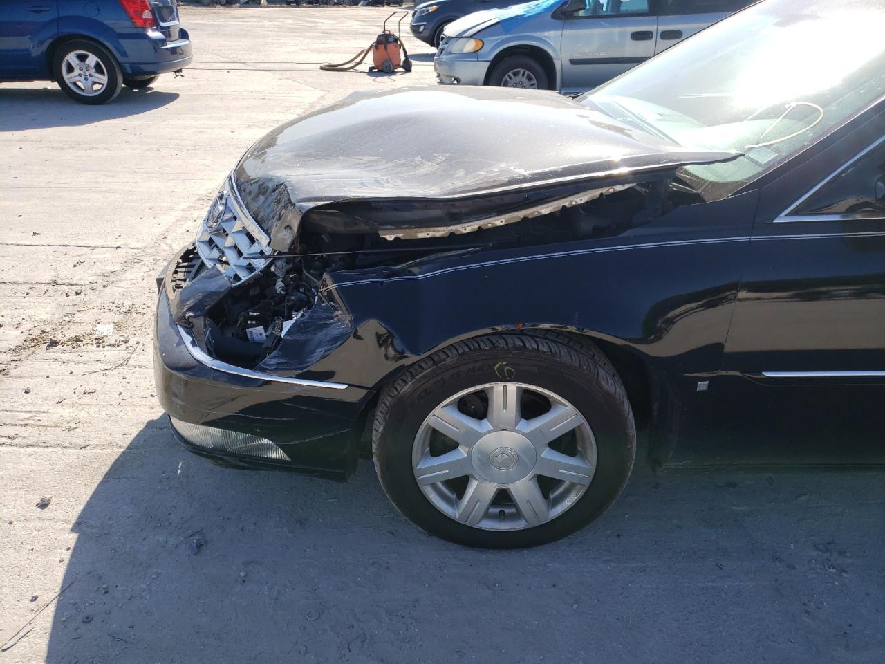 Photo 9 from auction – 2007 CADILLAC DTS with VIN 1G6KD57Y37U159736