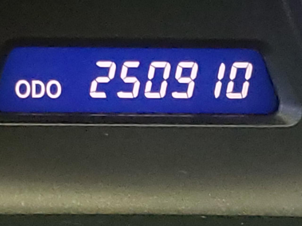 Photo 8 from auction – 2007 LEXUS IS 250 with VIN JTHCK262172017009