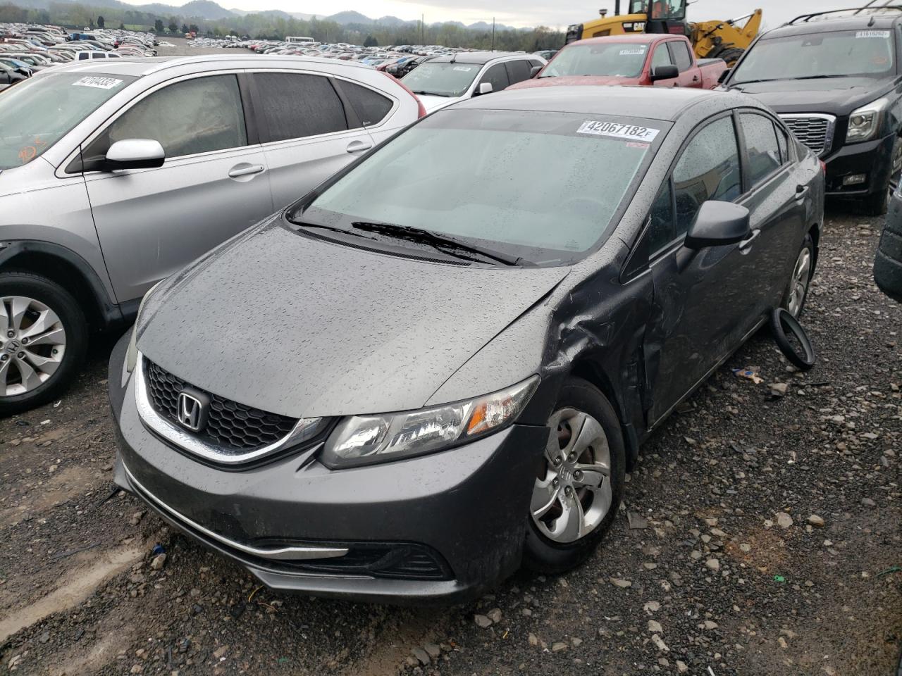 Photo 2 from auction – 2013 HONDA CIVIC LX with VIN 19XFB2F54DE017254