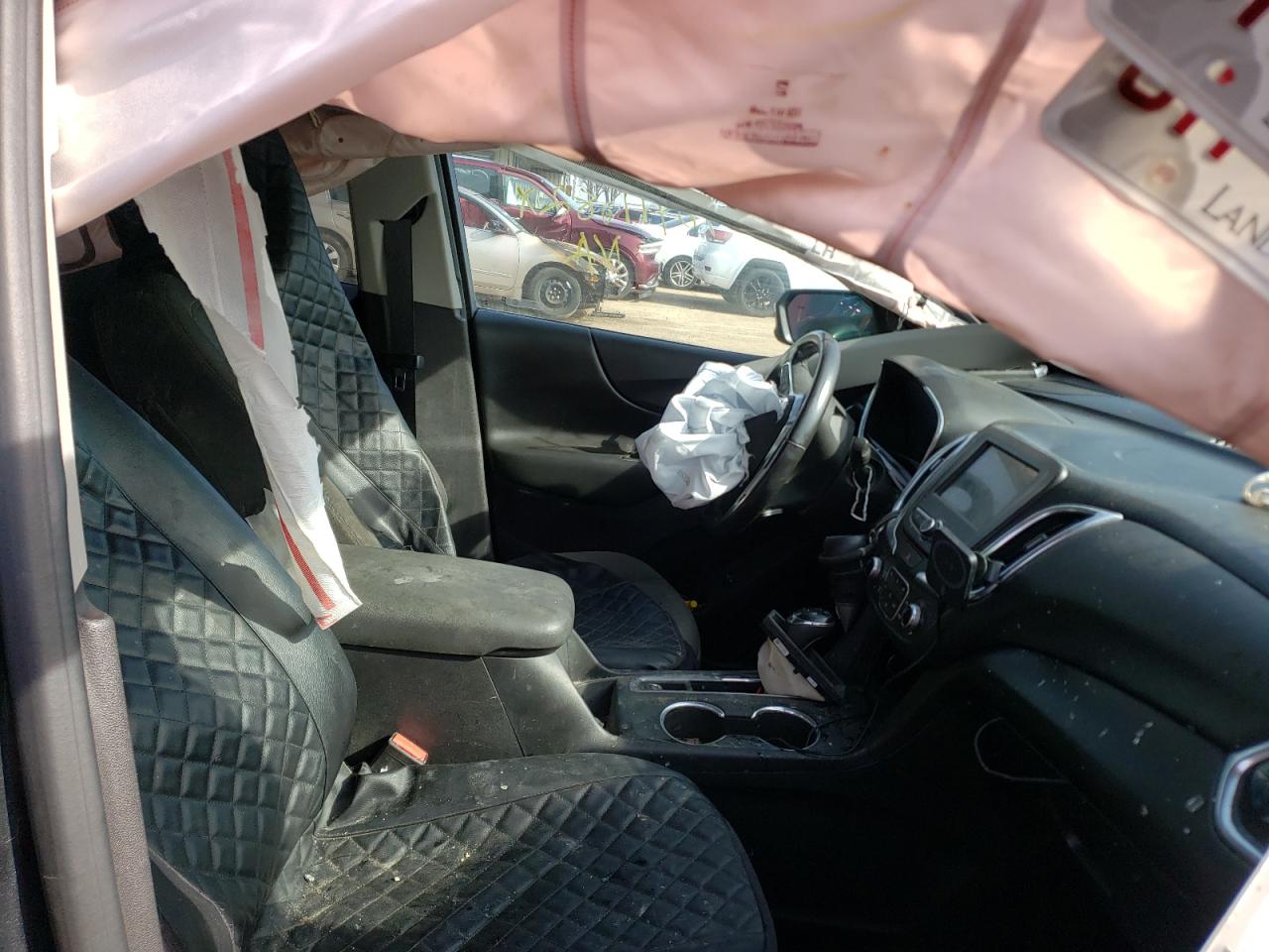Photo 5 from auction – 2019 CHEVROLET EQUINOX LT with VIN 3GNAXKEVXKL209324