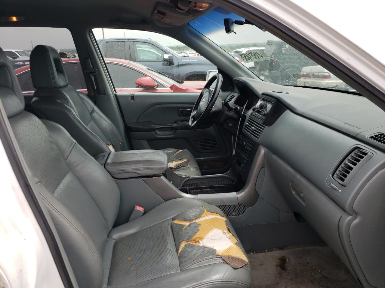 Photo 5 from auction – 2004 HONDA PILOT EXL with VIN 2HKYF18604H621635