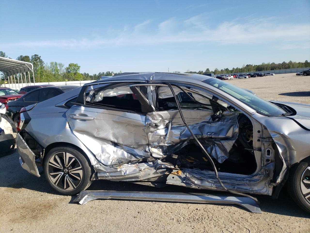 Photo 9 from auction – 2017 HONDA CIVIC EX with VIN 19XFC1F36HE031541