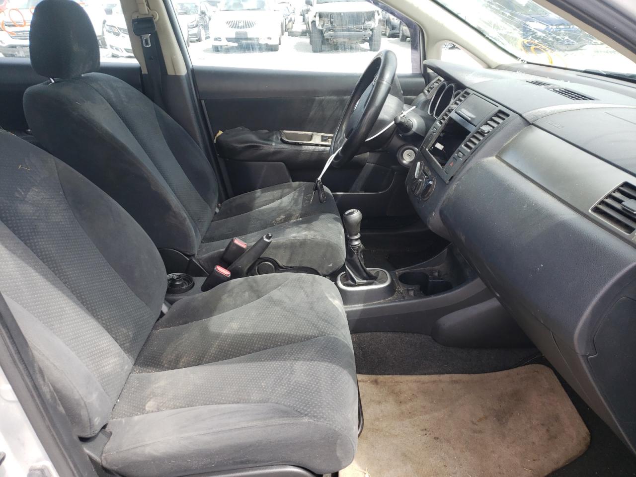 Photo 5 from auction – 2010 NISSAN VERSA S with VIN 3N1BC1CP9AL377285