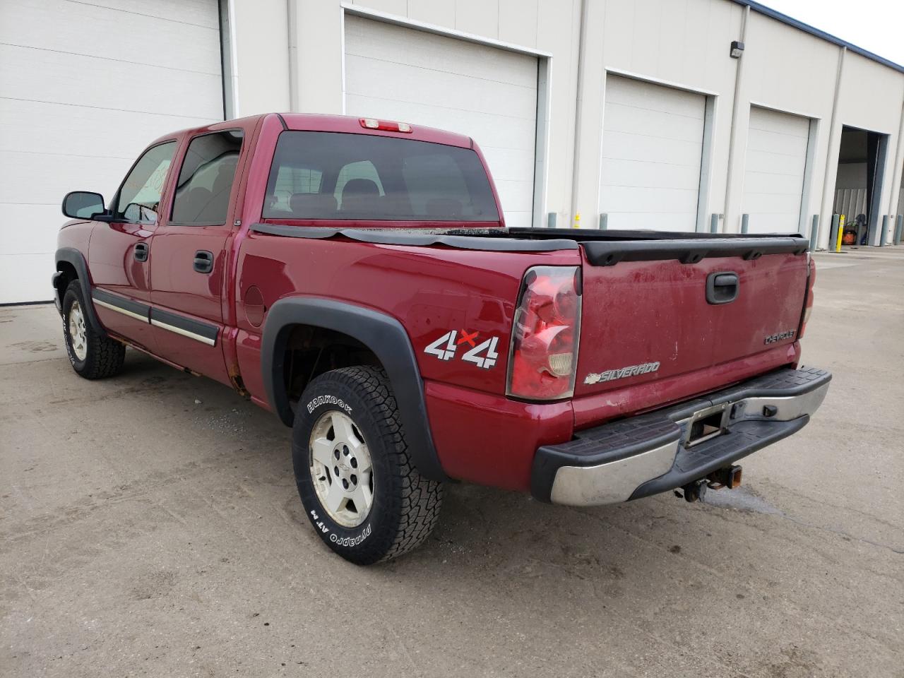 Photo 3 from auction – 2005 CHEVROLET SILVERADO with VIN 2GCEK13T151198319