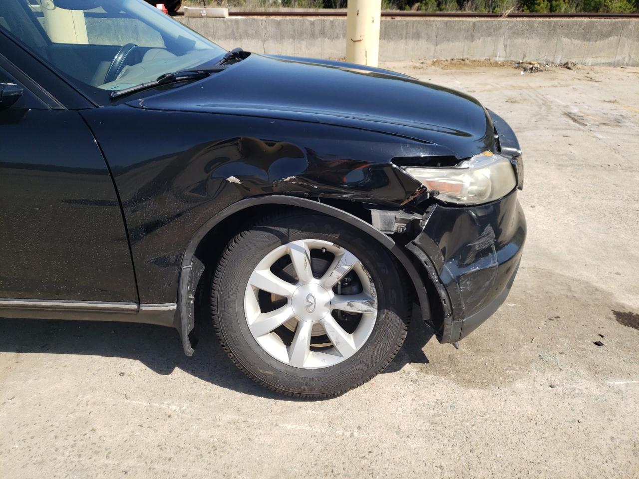 Photo 9 from auction – 2004 INFINITI FX35 with VIN JNRAS08W54X213580