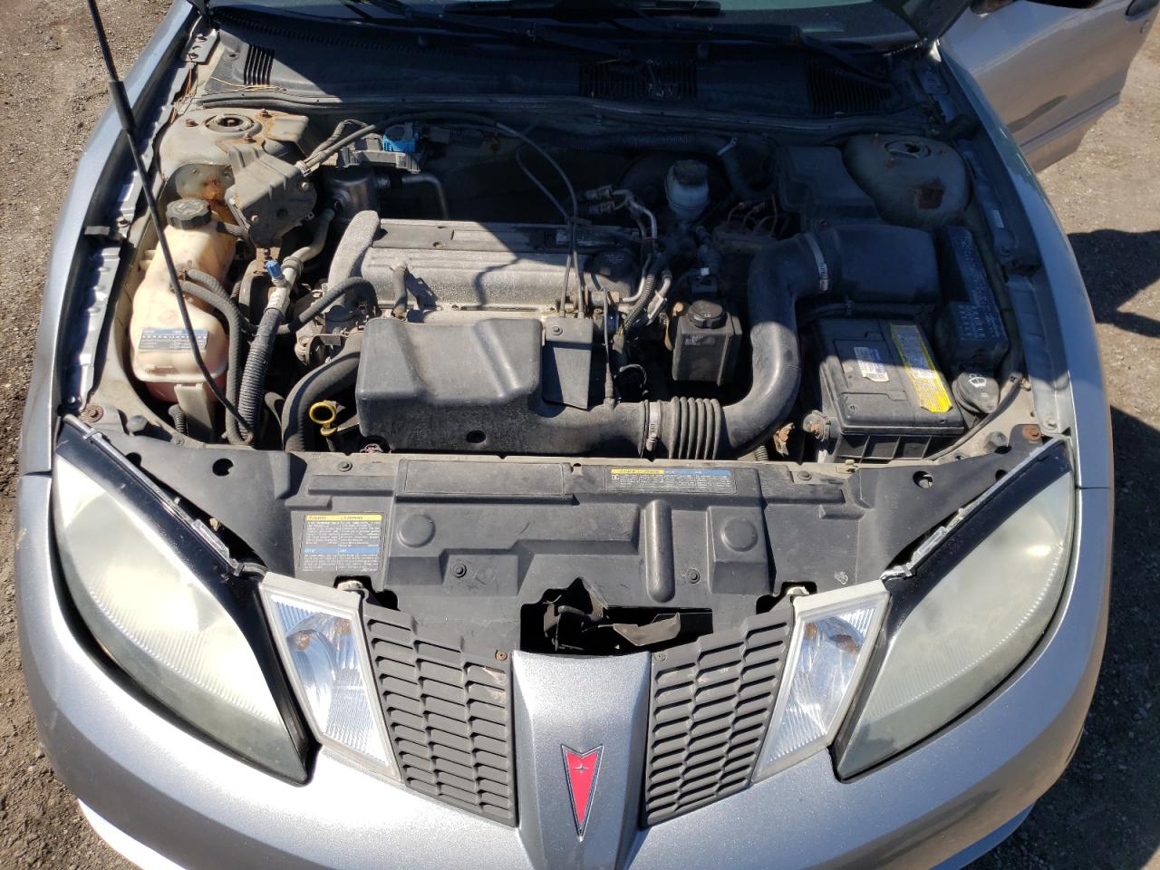 Photo 7 from auction – 2005 PONTIAC SUNFIRE SL with VIN 3G2JB52F25S121419