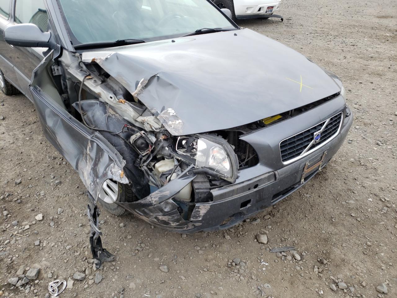 Photo 9 from auction – 2003 VOLVO S60 2.4T with VIN YV1RS58DX32282253