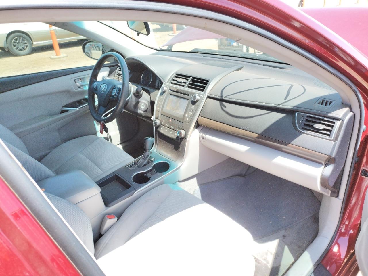 Photo 5 from auction – 2016 TOYOTA CAMRY LE with VIN 4T1BF1FK5GU613655