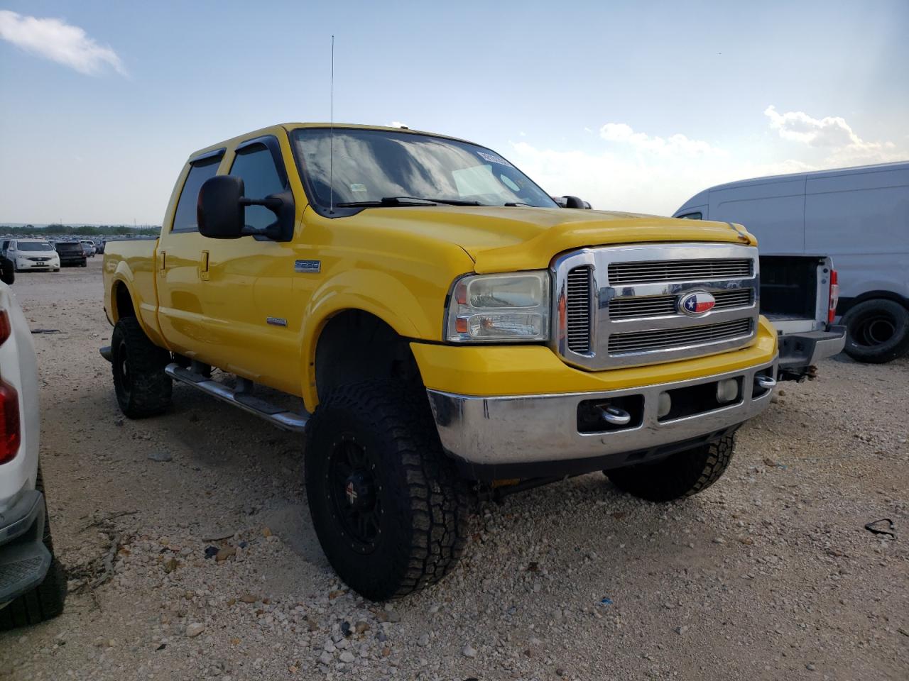 Photo 1 from auction – 2005 FORD F250 SUPER with VIN 1FTSW21P25EA44610