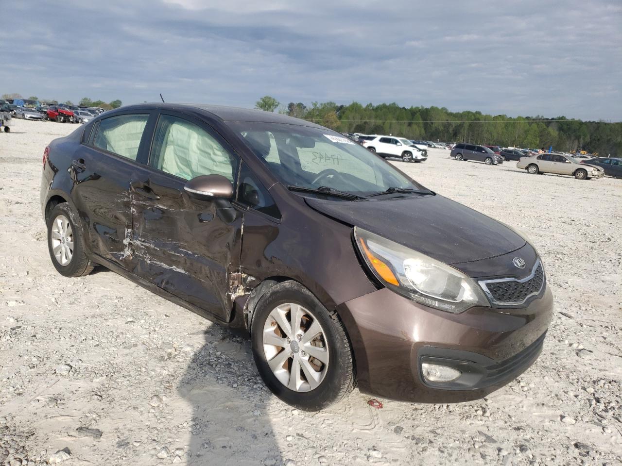 KIA RIO EX 2013 with VIN KNADN4A32D6221781 - Photo from auction