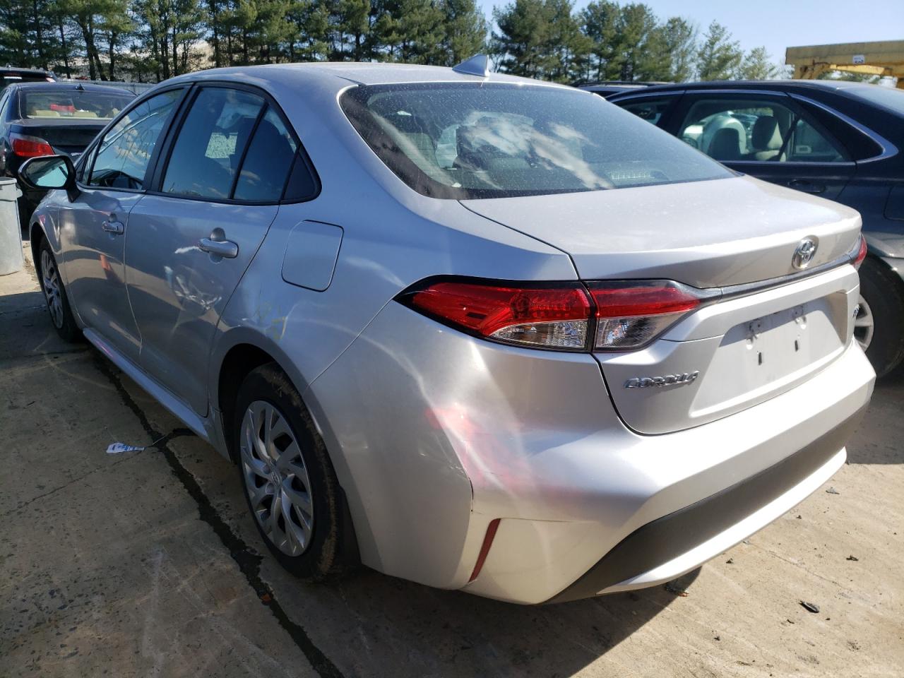 Photo 3 from auction – 2020 TOYOTA COROLLA LE with VIN 5YFEPRAE1LP065451