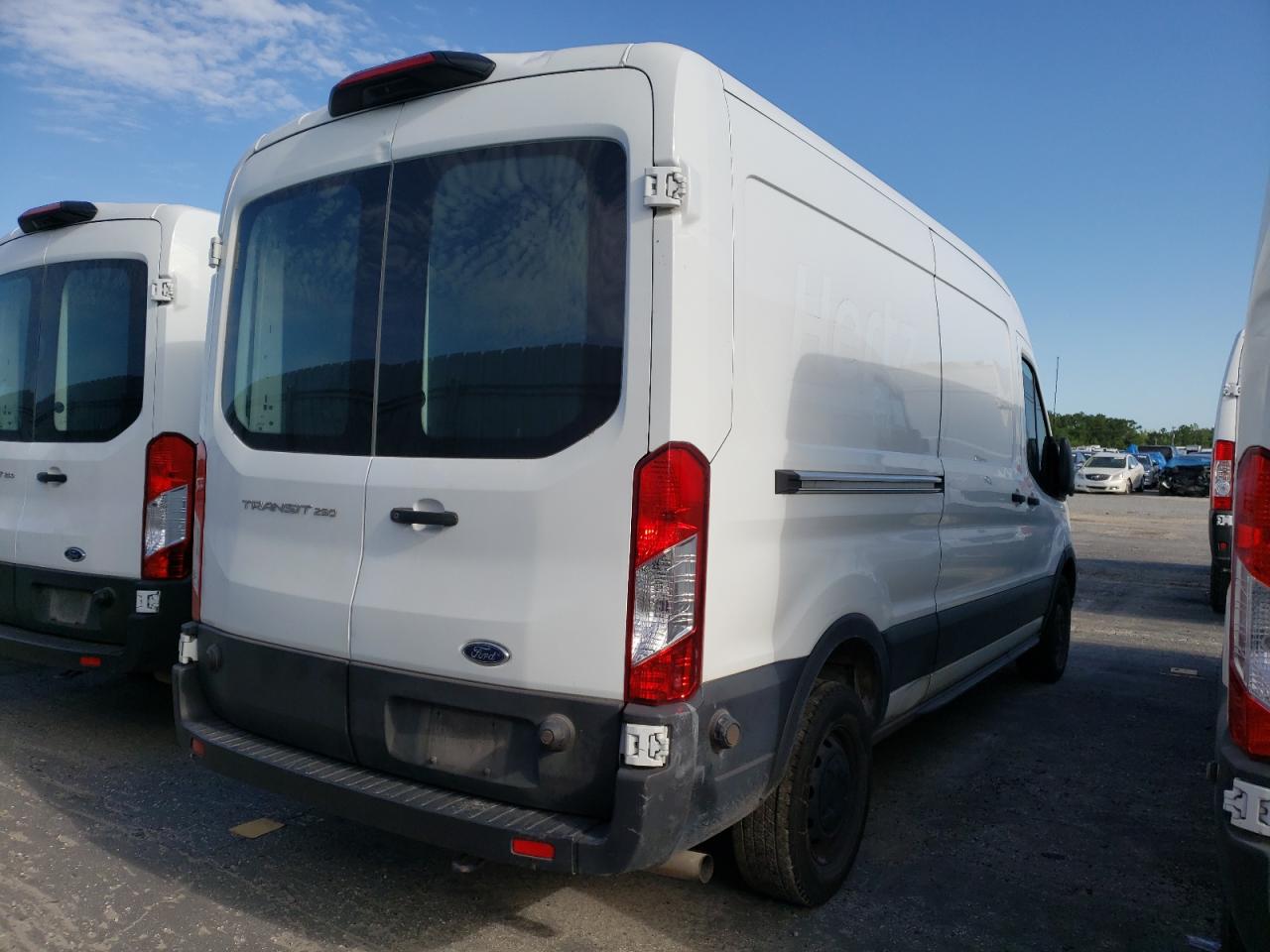 Photo 4 from auction – 2020 FORD TRANSIT T- with VIN 1FTBR1C80LKA04581