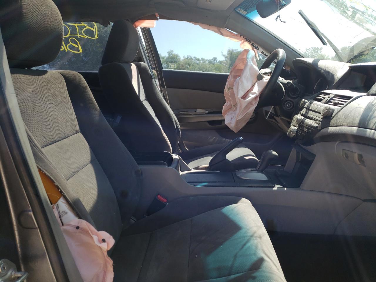Photo 5 from auction – 2008 HONDA ACCORD EX with VIN JHMCP26768C073018