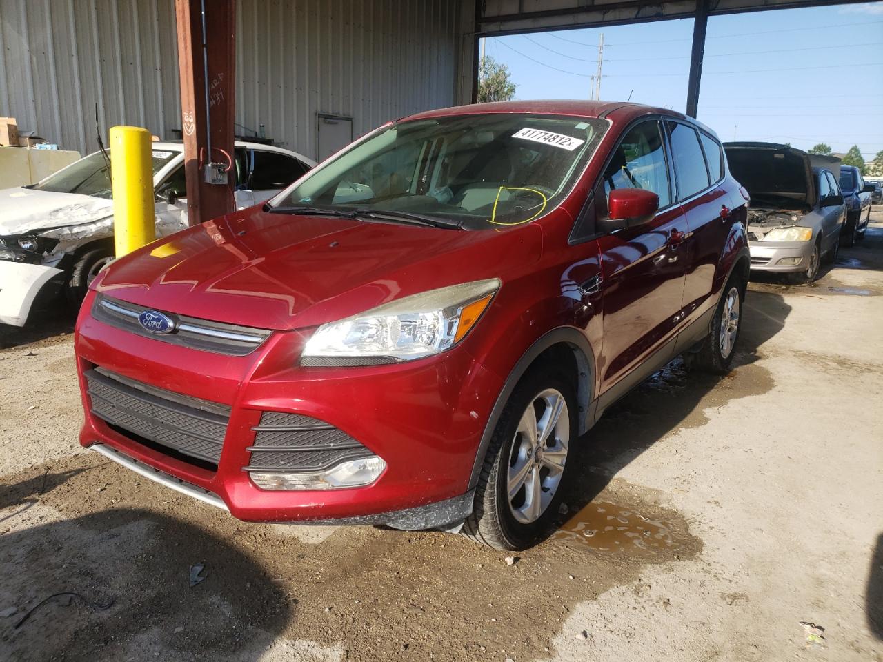 Photo 2 from auction – 2015 FORD ESCAPE SE with VIN 1FMCU0G74FUA55228