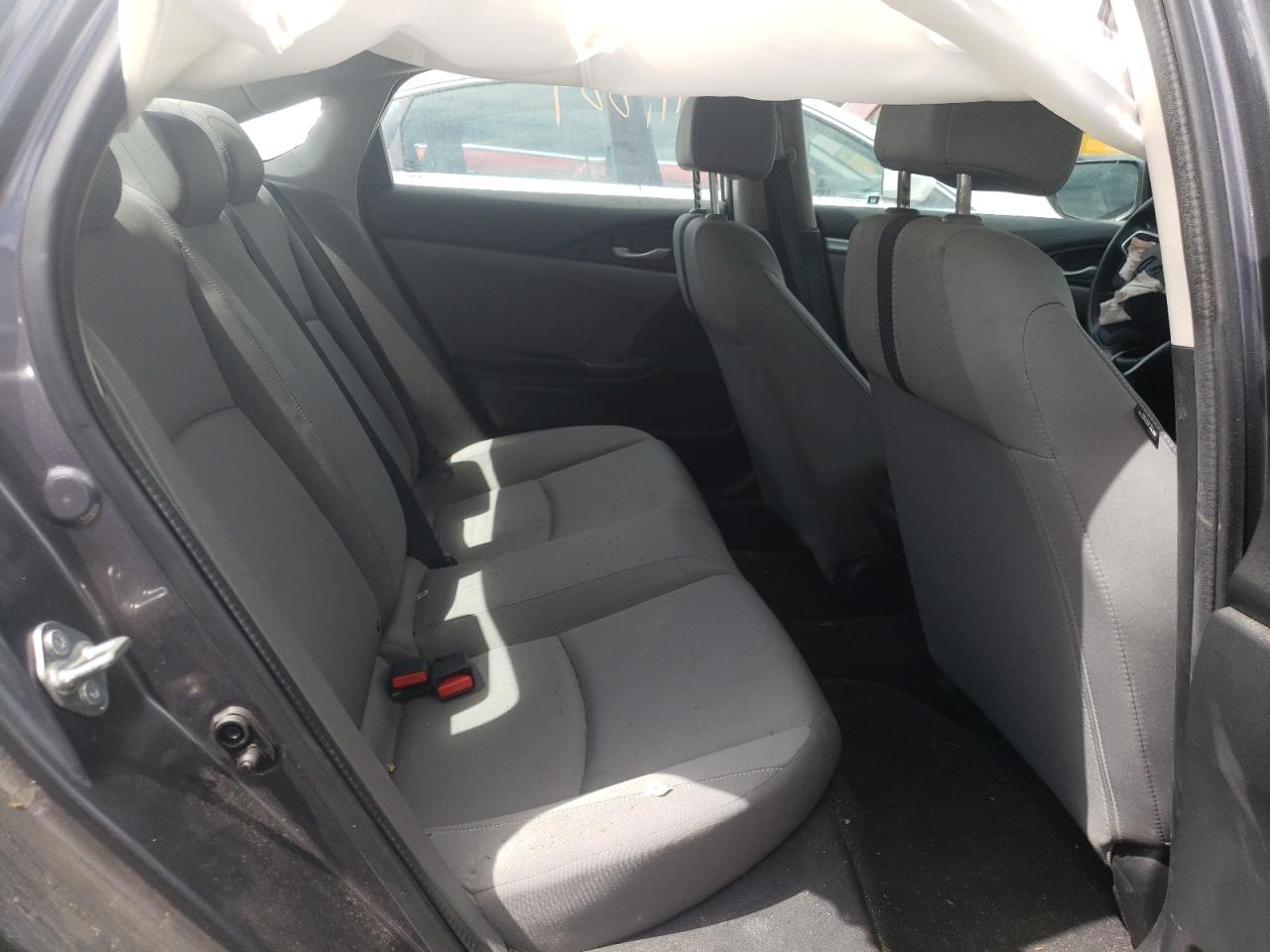 Photo 6 from auction – 2017 HONDA CIVIC LX with VIN 2HGFC2F54HH555123