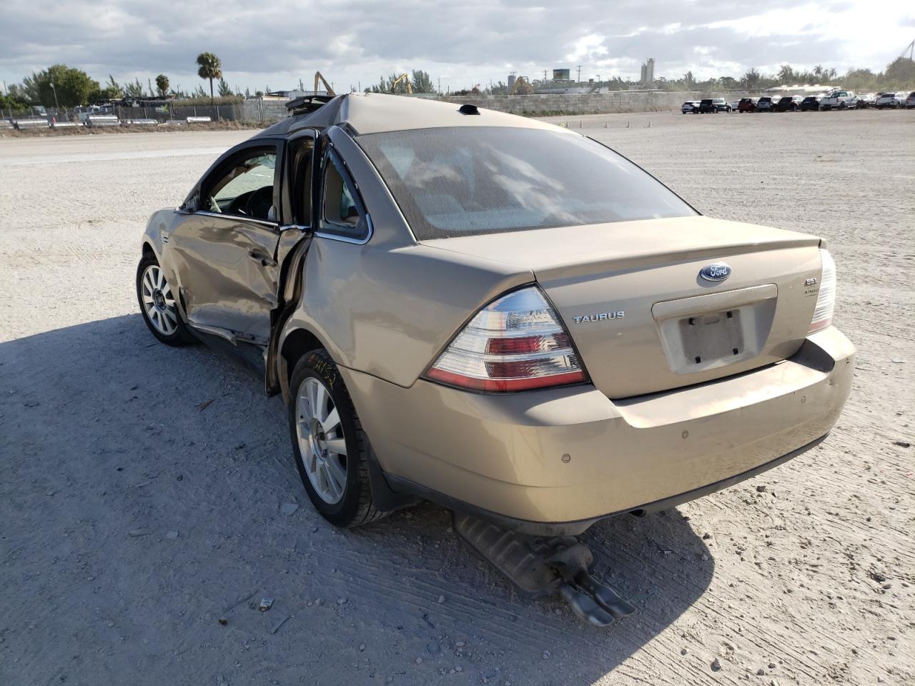 Photo 3 from auction – 2008 FORD TAURUS SEL with VIN 1FAHP24W18G135909
