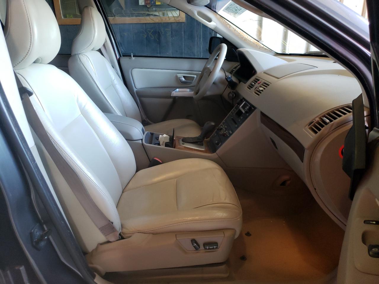 Photo 5 from auction – 2006 VOLVO XC90 with VIN YV4CZ592561247728