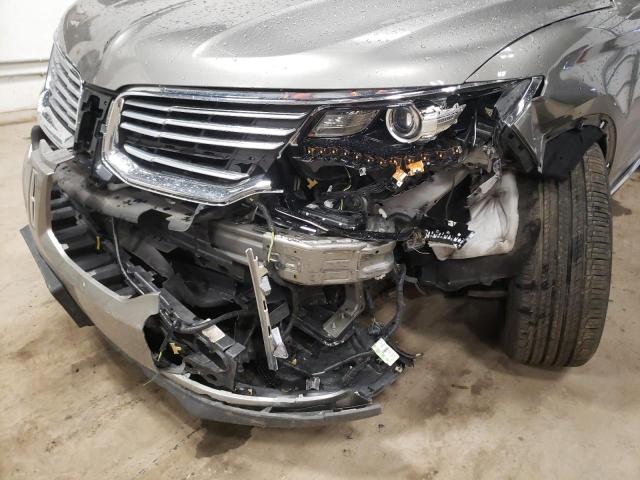 Photo 9 from auction – 2017 LINCOLN MKX RESERV with VIN 2LMPJ6LR2HBL12713