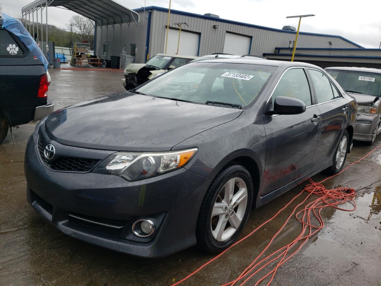 Photo 2 from auction – 2014 TOYOTA CAMRY L with VIN 4T1BF1FK8EU464316