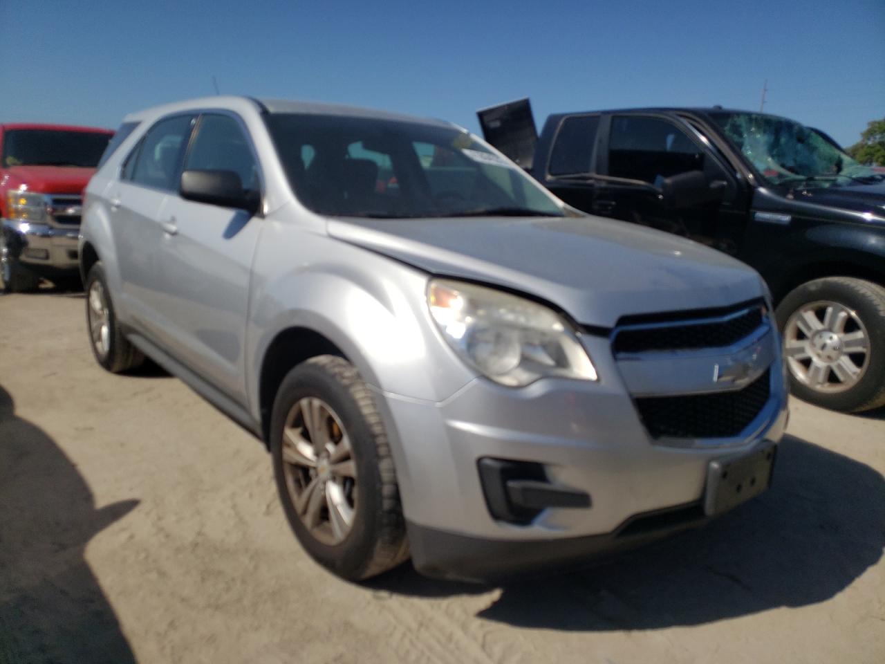 CHEVROLET EQUINOX LS 2011 with VIN 2CNFLCEC7B6423637 - Photo from auction