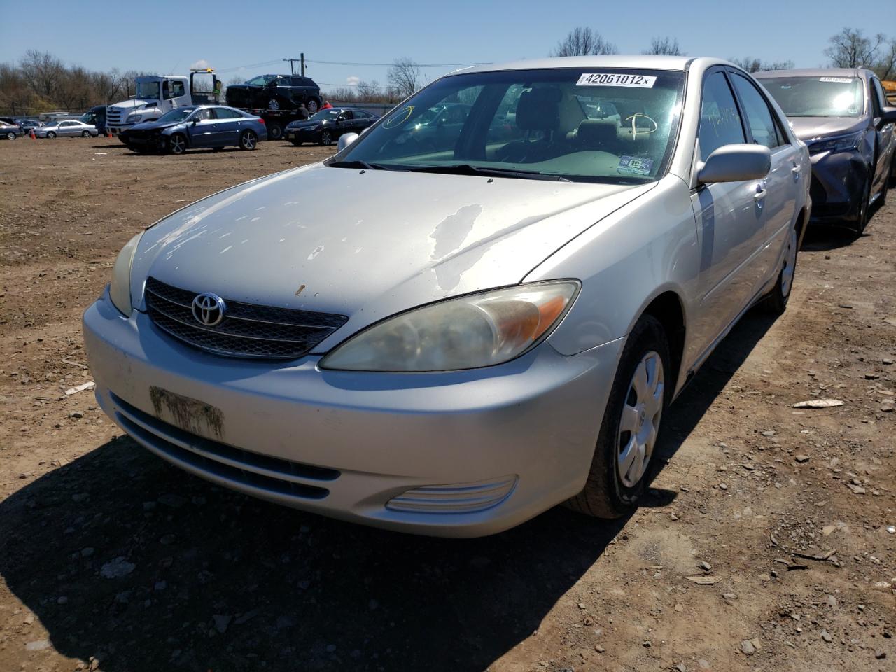 Photo 2 from auction – 2002 TOYOTA CAMRY LE with VIN 4T1BE32KX2U002551