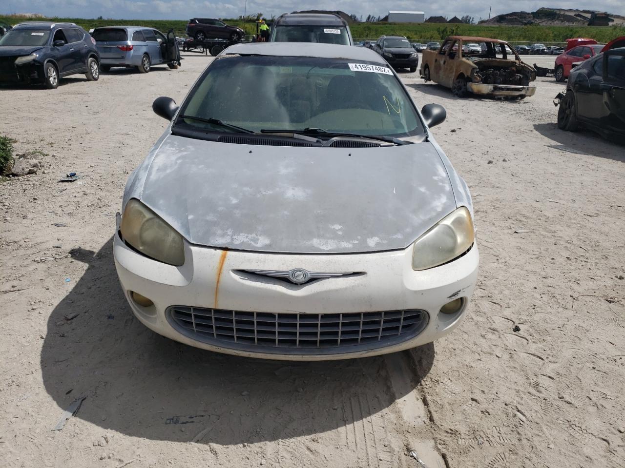 Photo 9 from auction – 2002 CHRYSLER SEBRING LX with VIN 1C3EL56R32N179855