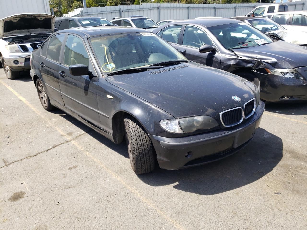 BMW 325 I 2004 with VIN WBAET37404NJ42510 - Photo from auction