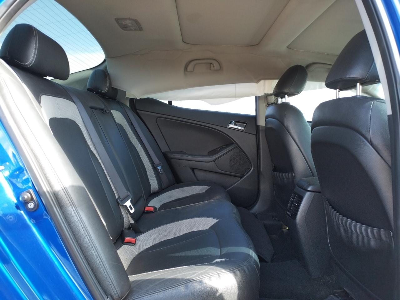 Foto 6 de la subasta – 2011 KIA OPTIMA SX con VIN KNAGR4A64B5135127