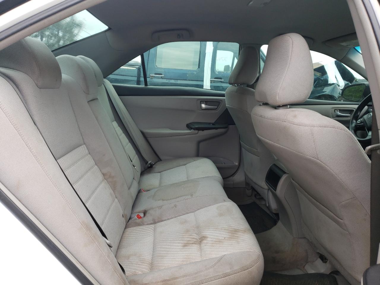 Photo 6 from auction – 2016 TOYOTA CAMRY LE with VIN 4T4BF1FK7GR552542