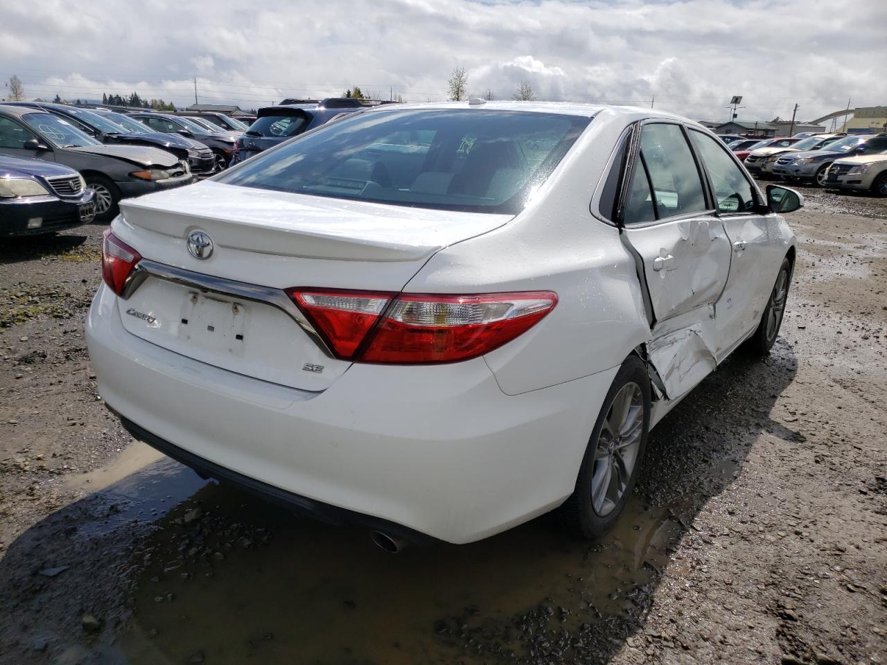 Photo 4 from auction – 2016 TOYOTA CAMRY LE with VIN 4T1BF1FK9GU175531