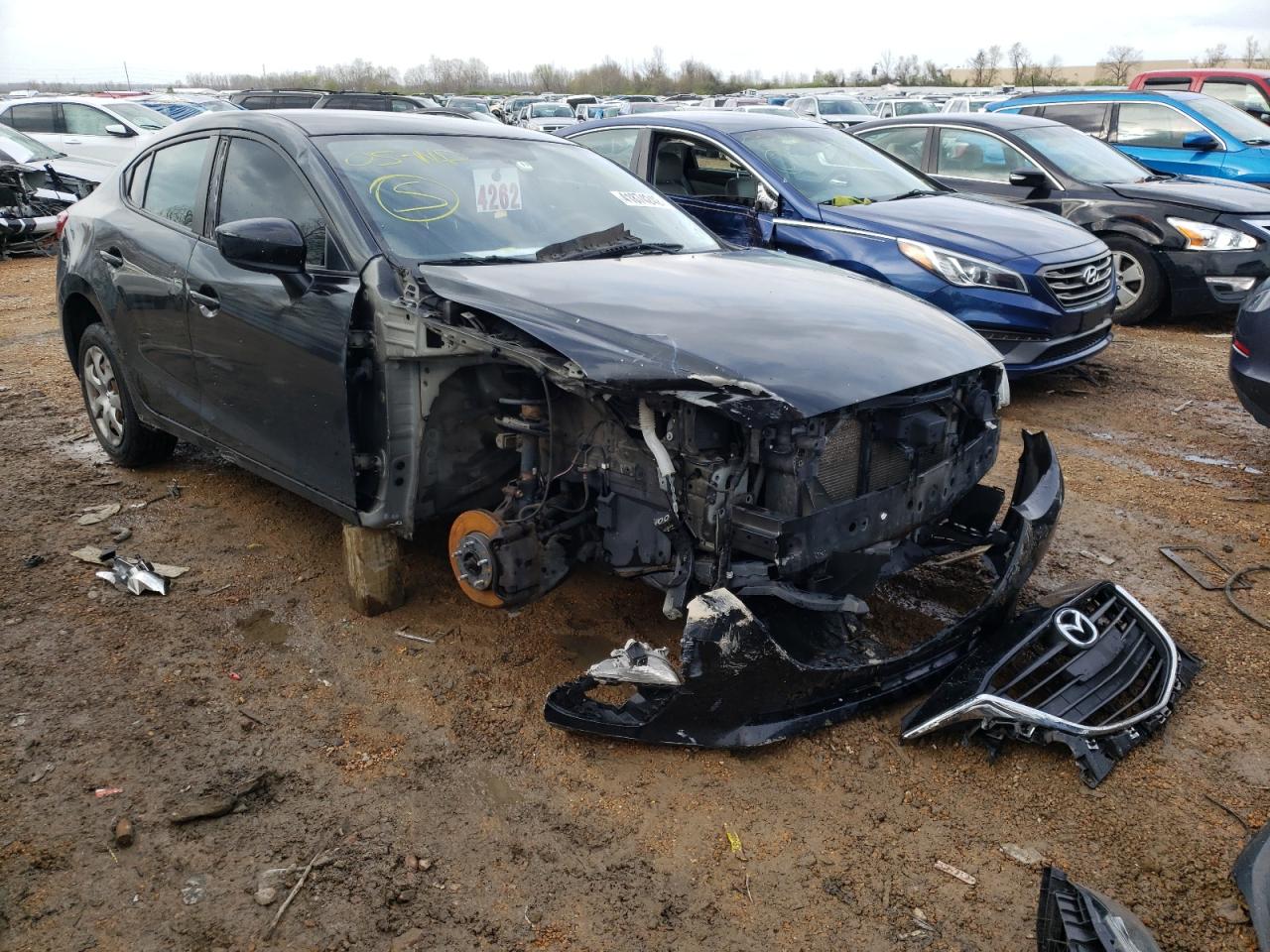 MAZDA 3 SV 2014 with VIN JM1BM1T76E1171333 - Photo from auction