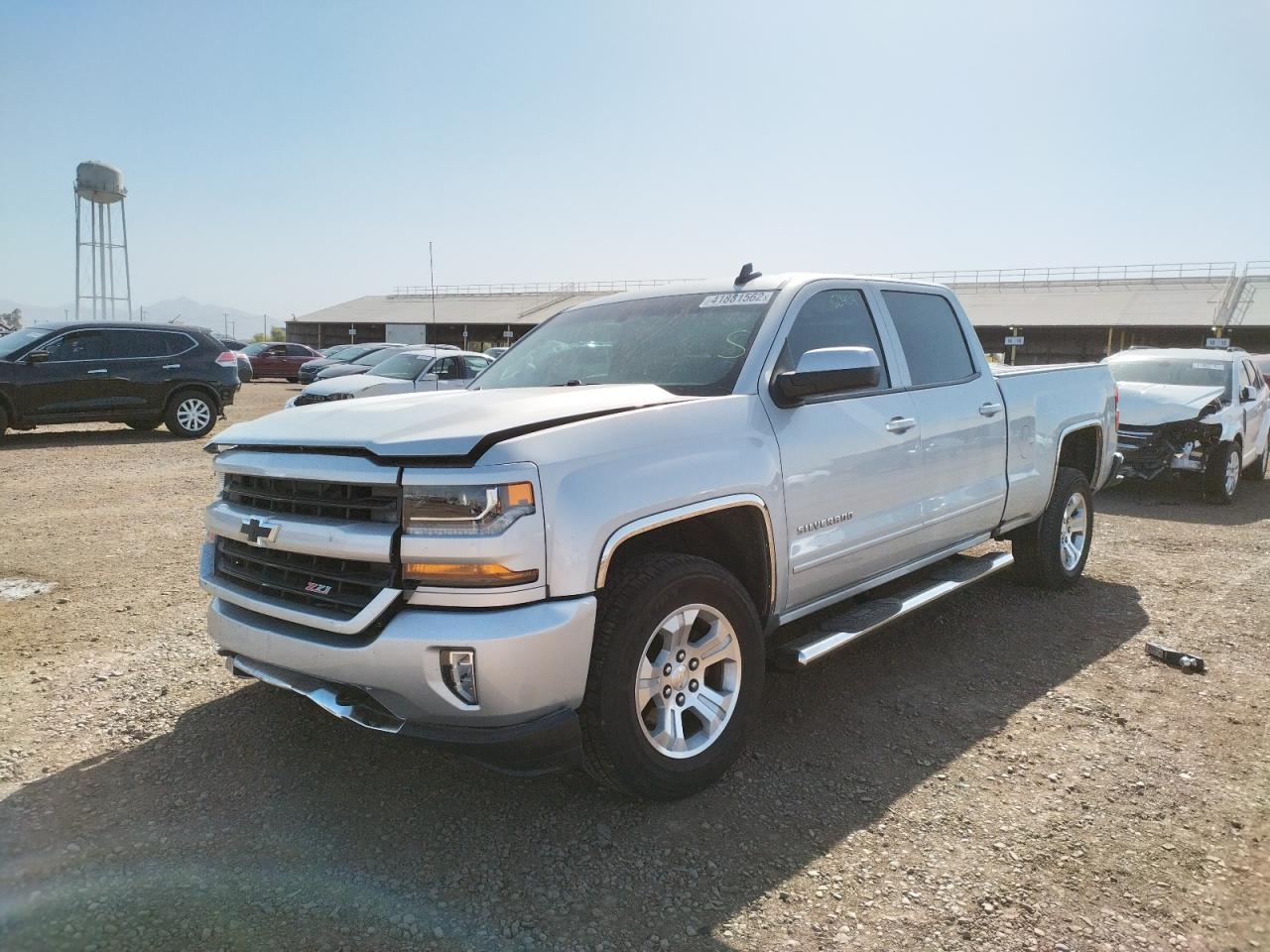 Photo 2 from auction – 2016 CHEVROLET SILVERADO with VIN 3GCUKREC8GG269758