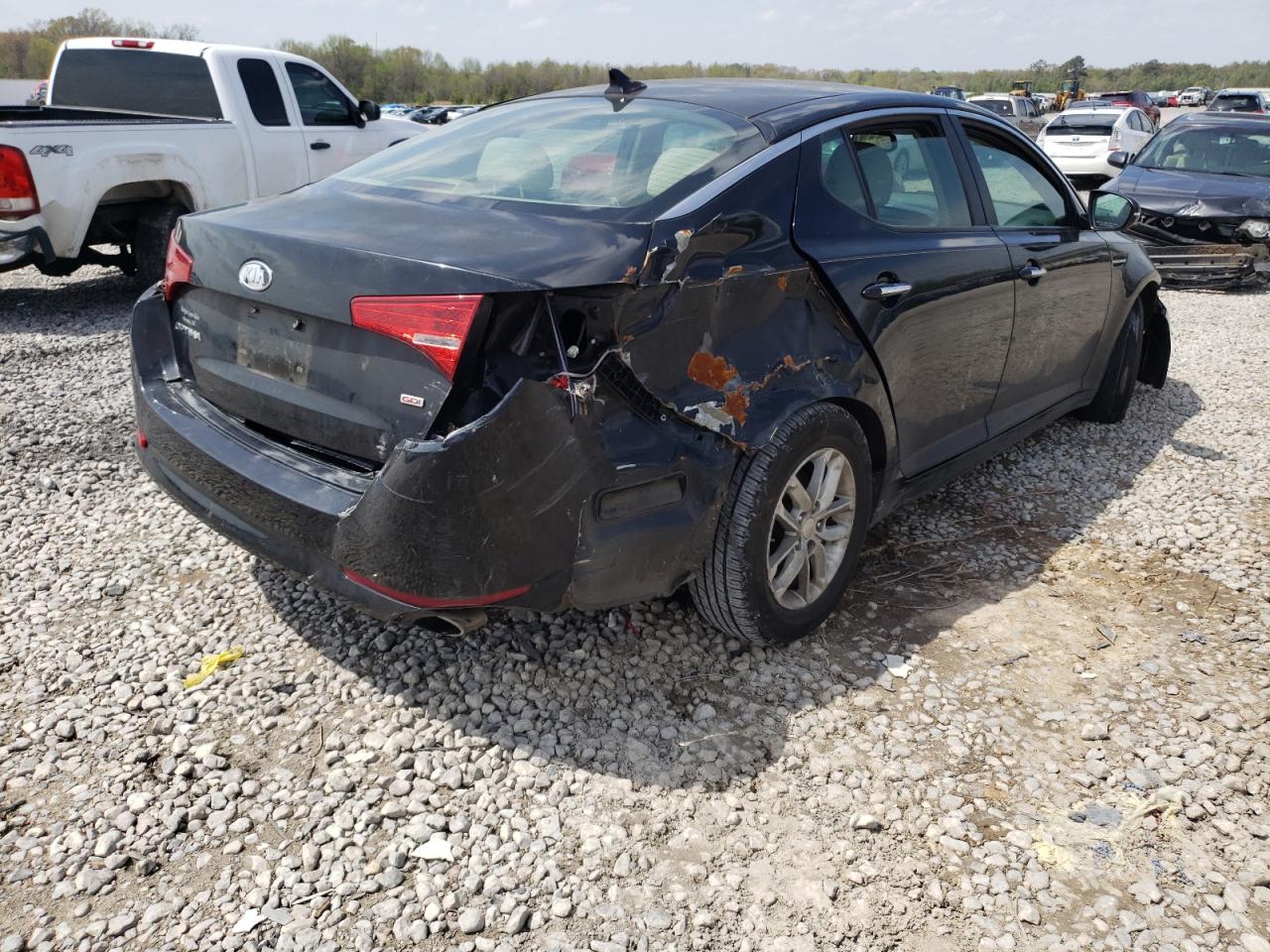 Photo 4 from auction – 2012 KIA OPTIMA LX with VIN KNAGM4A77C5286262