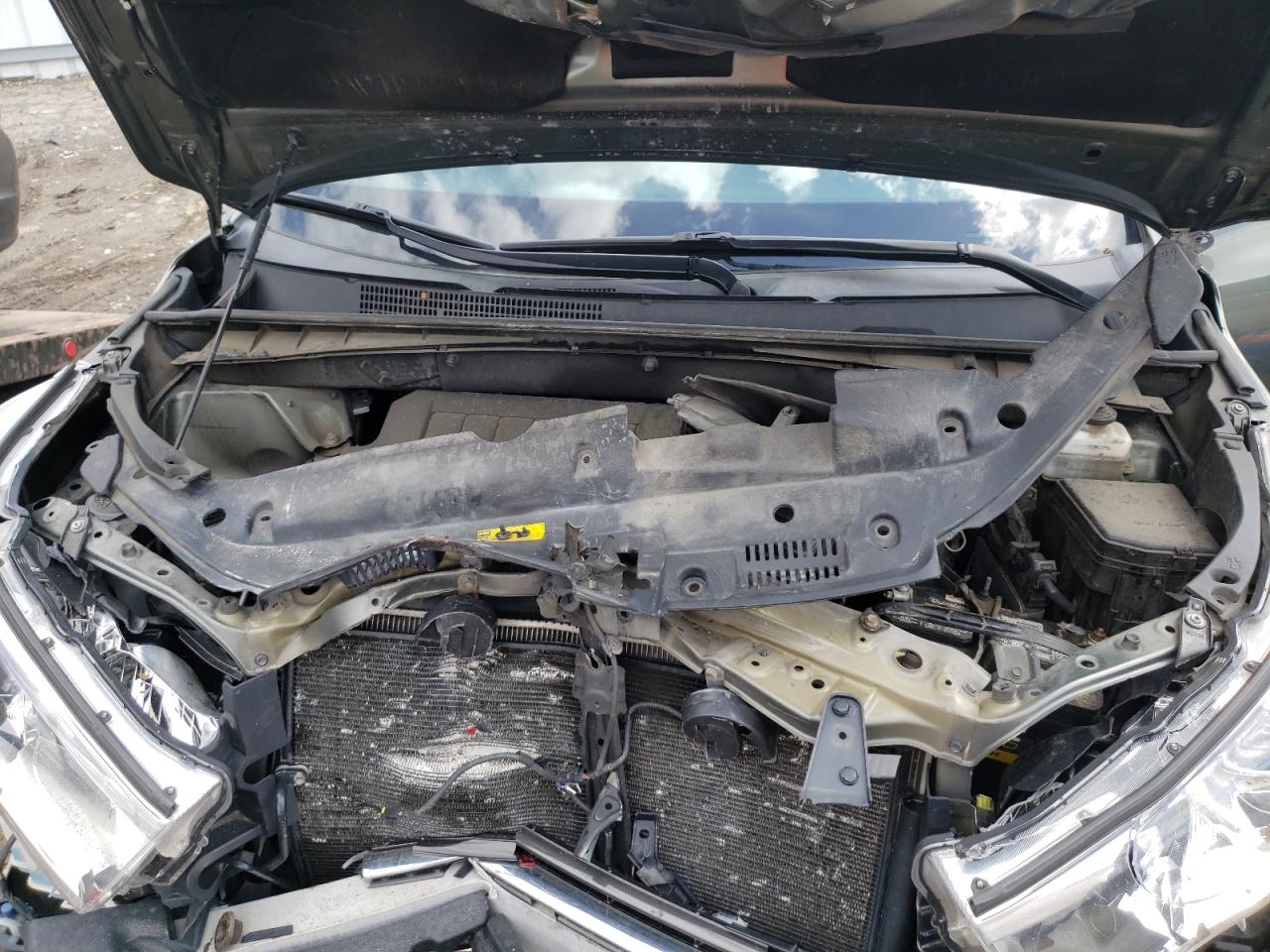 Photo 7 from auction – 2014 TOYOTA HIGHLANDER with VIN 5TDJKRFH5ES004842