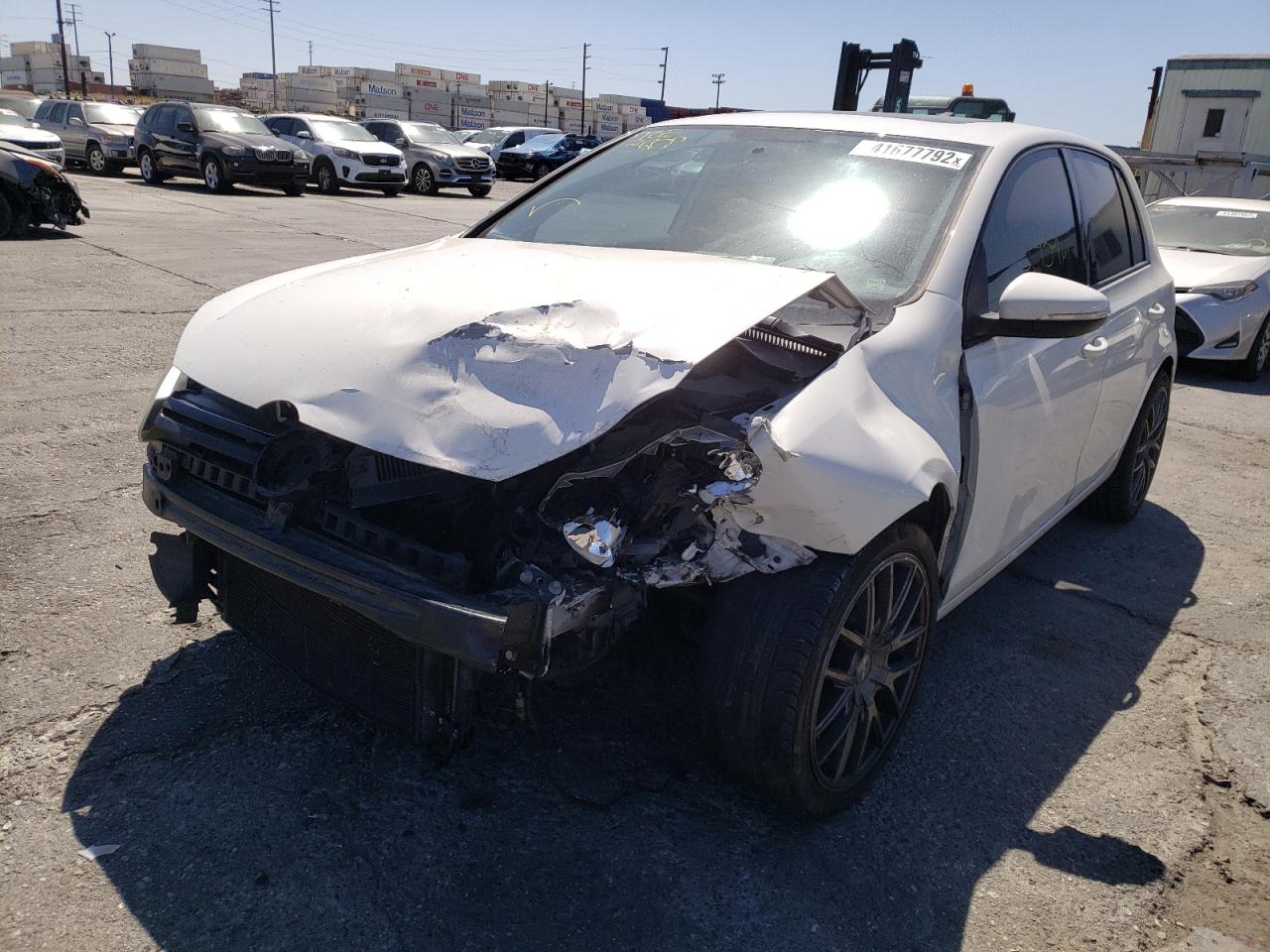 Photo 2 from auction – 2013 VOLKSWAGEN GOLF with VIN WVWDB7AJ0DW124249